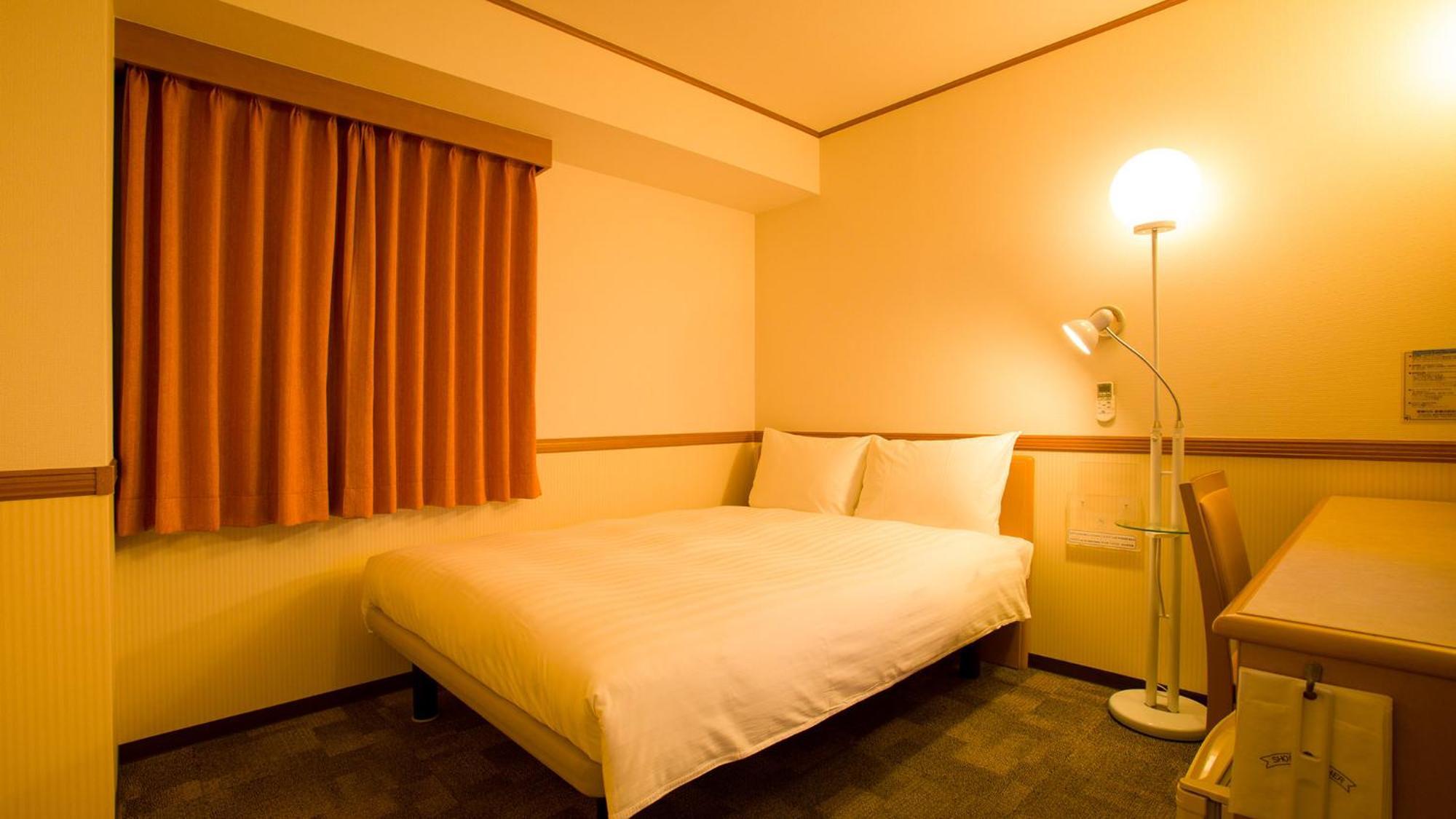 Toyoko Inn Kagoshima Chuo Eki Nishi Guchi Chambre photo